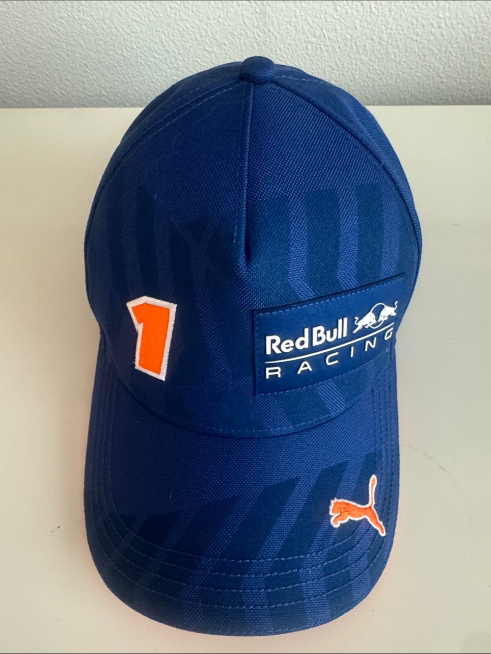 F1 Red Bull Racing Hat - Picture 2 of 5